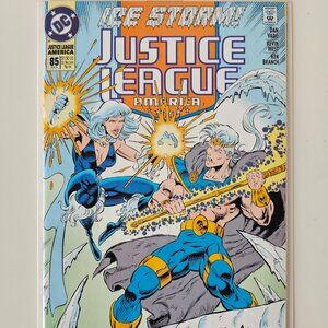 JUSTICE LEAGUE America #85 Feb 1994 DC Comics Ice Storm! VF/NM